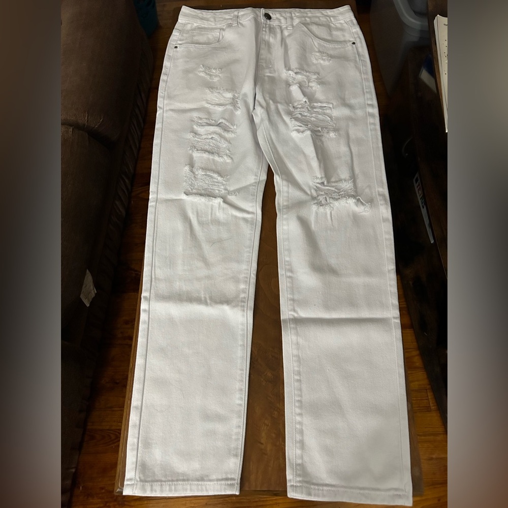 Men’s White Jeans